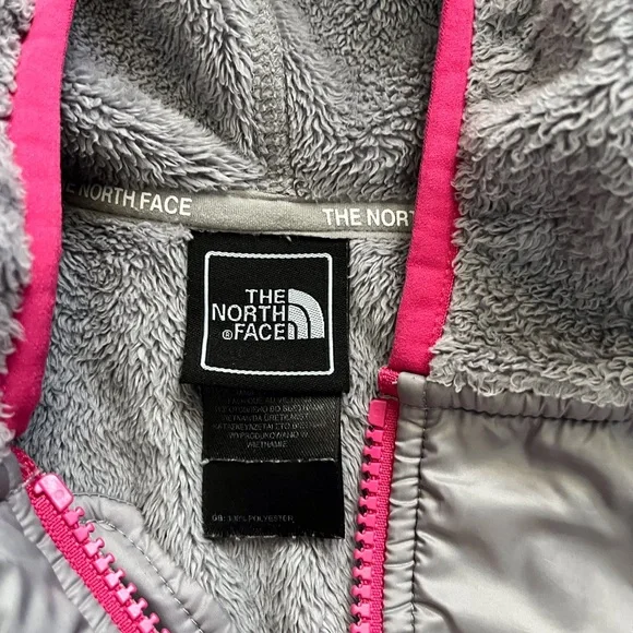 Girls North Face size M (10-12) - Picture 2 of 4